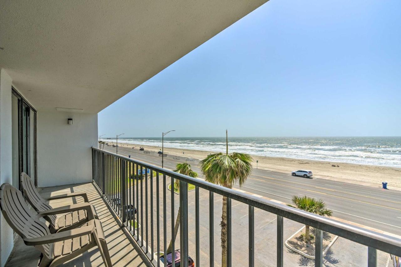 Oceanfront With Balcony And View! Apartment Galveston